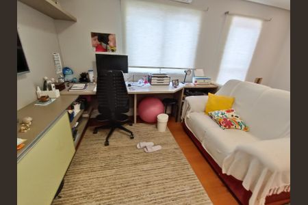 Casa à venda com 173m², 4 quartos e 3 vagasSala 2