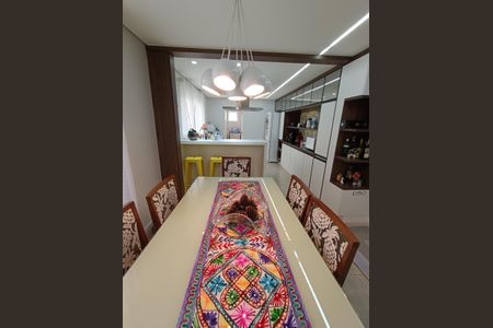 Casa à venda com 173m², 4 quartos e 3 vagasCopa