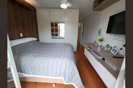 Casa à venda com 173m², 4 quartos e 3 vagasSuíte 2