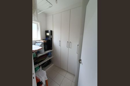 Casa à venda com 173m², 4 quartos e 3 vagasDespensa