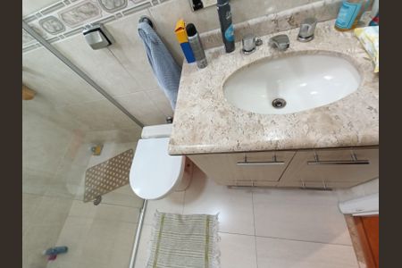 Casa à venda com 173m², 4 quartos e 3 vagasBanheiro