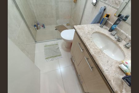 Casa à venda com 173m², 4 quartos e 3 vagasBanheiro