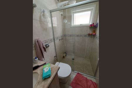 Casa à venda com 173m², 4 quartos e 3 vagasBanheiro da Suíte 1