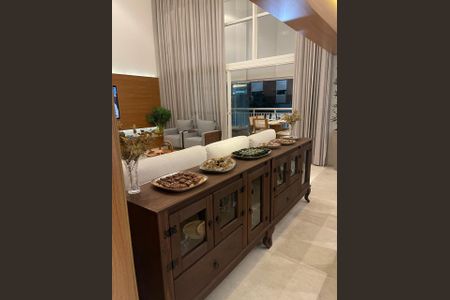 Apartamento à venda com 238m², 3 quartos e 4 vagas