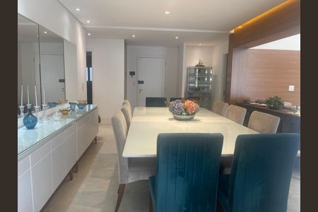 Apartamento à venda com 238m², 3 quartos e 4 vagas