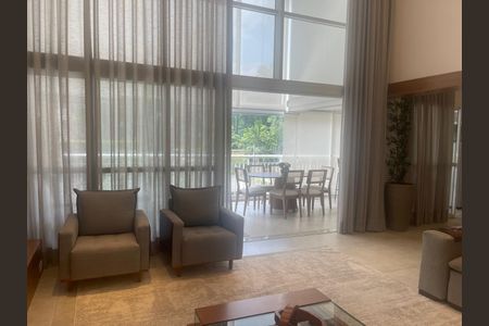 Apartamento à venda com 238m², 3 quartos e 4 vagas
