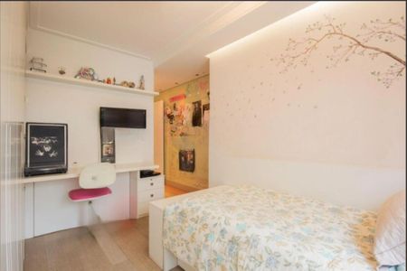 Apartamento à venda com 182m², 3 quartos e 3 vagas