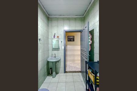 Casa à venda com 152m², 2 quartos e 2 vagasBanheiro