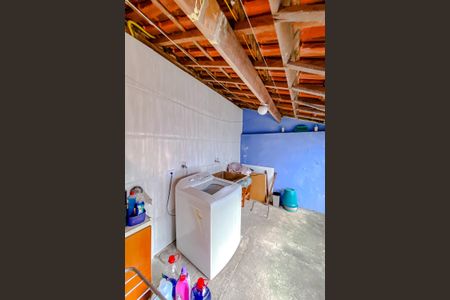 Casa à venda com 152m², 2 quartos e 2 vagasÁrea de Serviço