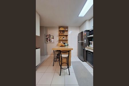 Apartamento à venda com 120m², 3 quartos e 1 vagaCozinha