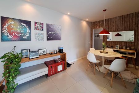 Apartamento à venda com 120m², 3 quartos e 1 vagaSala