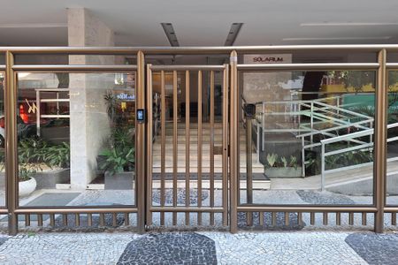 Apartamento à venda com 120m², 3 quartos e 1 vagaFachada