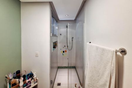 Apartamento à venda com 120m², 3 quartos e 1 vagaBanheiro Social