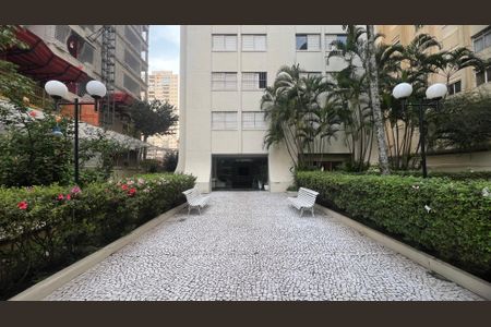 Apartamento à venda com 75m², 2 quartos e 1 vagaEntrada