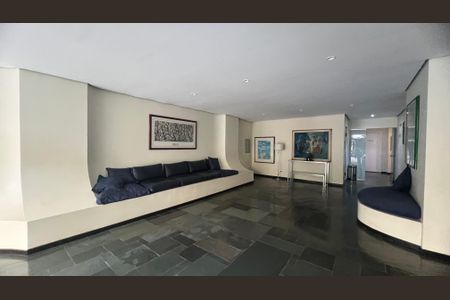 Apartamento à venda com 75m², 2 quartos e 1 vagaHall de entrada