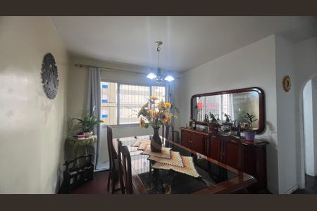 Apartamento à venda com 75m², 2 quartos e 1 vagaSala de Jantar