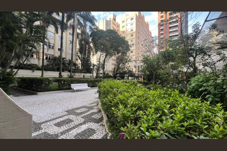 Apartamento à venda com 75m², 2 quartos e 1 vagaÁrea comum