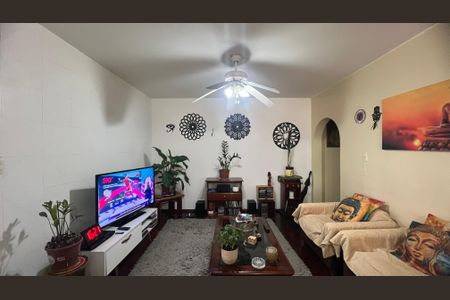 Apartamento à venda com 75m², 2 quartos e 1 vagaSala