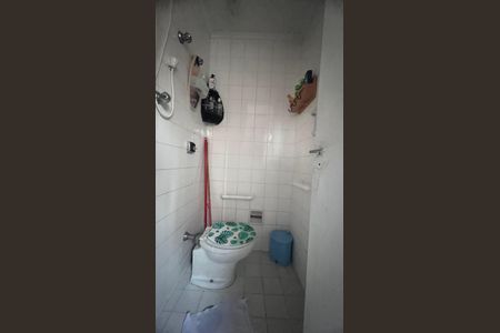 Apartamento à venda com 75m², 2 quartos e 1 vagaBanheiro de serviço