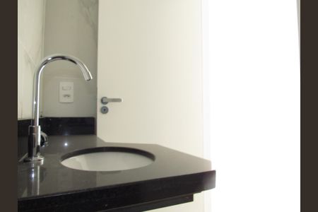 Apartamento à venda com 82m², 2 quartos e 2 vagasÁrea de Serviço