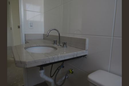 Apartamento à venda com 82m², 2 quartos e 2 vagasBanheiro Social