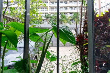 Casa à venda com 200m², 4 quartos e 3 vagas Casa à venda com 200m², 4 quartos e 3 vagasVista da Sala