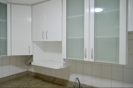 Apartamento para alugar com 87m², 3 quartos e 2 vagasCozinha
