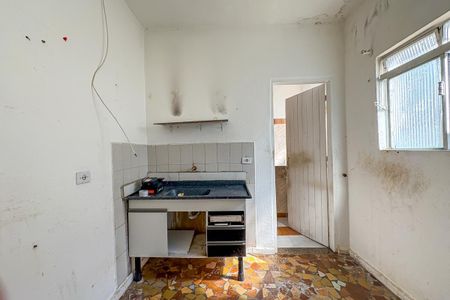 Casa à venda com 367m², 2 quartos e 2 vagasCozinha Edícula