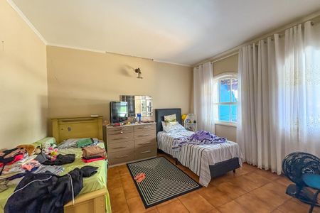 Casa à venda com 367m², 2 quartos e 2 vagasQuarto 1 da Casa 2