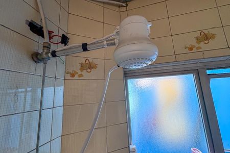 Casa à venda com 367m², 2 quartos e 2 vagasBanheiro da Casa 2