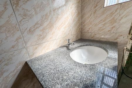 Casa à venda com 367m², 2 quartos e 2 vagasBanheiro Edícula