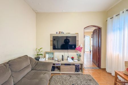 Casa à venda com 367m², 2 quartos e 2 vagasSala Casa 2