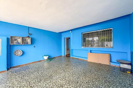 Casa à venda com 367m², 2 quartos e 2 vagasGaragem