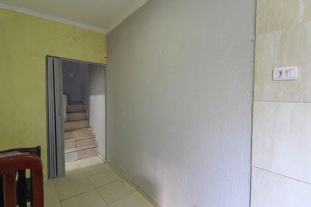 Casa à venda com 52m², 2 quartos e sem vaga Casa à venda com 52m², 2 quartos e sem vagaSala
