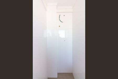 Apartamento à venda com 82m², 2 quartos e 2 vagasBanheiro da Suíte