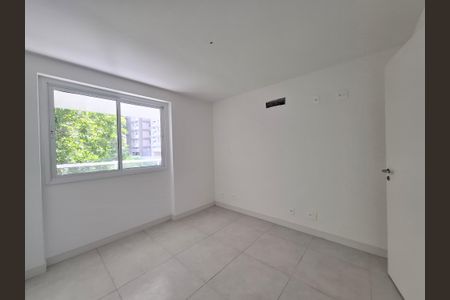 Apartamento à venda com 107m², 3 quartos e 2 vagasQuarto 1