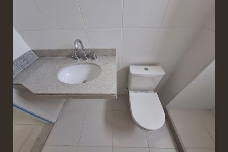 Apartamento à venda com 107m², 3 quartos e 2 vagasBanheiro