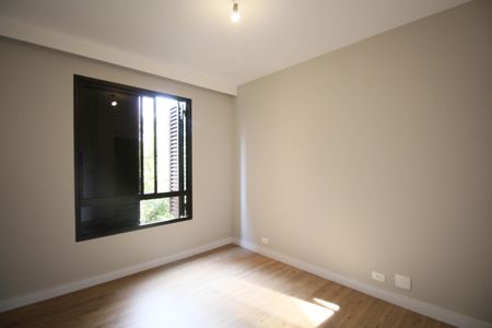 Apartamento à venda com 245m², 3 quartos e 4 vagasQuarto 2