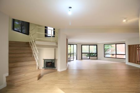 Apartamento à venda com 245m², 3 quartos e 4 vagasSala