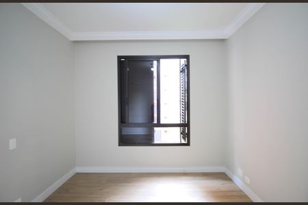 Apartamento à venda com 245m², 3 quartos e 4 vagasQuarto 3