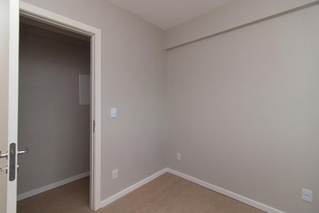 quarto de apartamento para alugar com 2 quartos, 46m² em Cavalhada, Porto Alegre