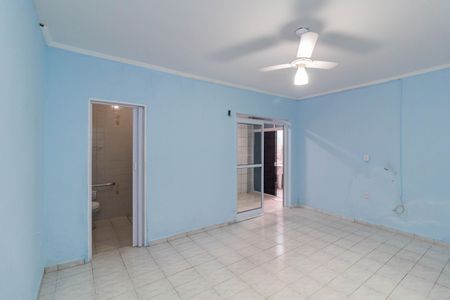Casa para alugar com 40m², 1 quarto e 1 vaga Casa para alugar com 40m², 1 quarto e 1 vagaStudio