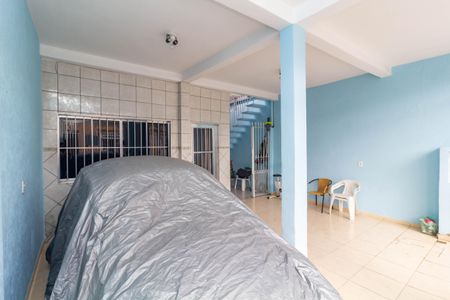 Casa para alugar com 40m², 1 quarto e 1 vaga Casa para alugar com 40m², 1 quarto e 1 vagaGaragem