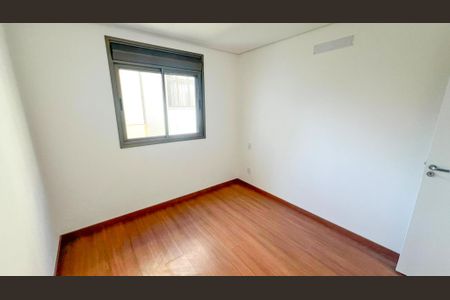 Apartamento à venda com 88m², 3 quartos e 2 vagasQuarto 3