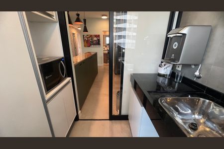 Apartamento à venda com 117m², 3 quartos e 3 vagas Apartamento à venda com 117m², 3 quartos e 3 vagasÁrea de Serviço