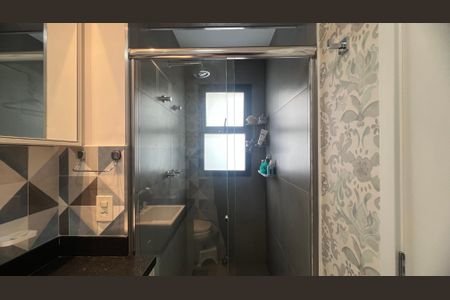 Apartamento à venda com 117m², 3 quartos e 3 vagas Apartamento à venda com 117m², 3 quartos e 3 vagasBanheiro da Suíte