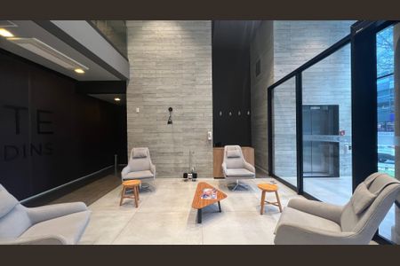 Apartamento à venda com 117m², 3 quartos e 3 vagas Apartamento à venda com 117m², 3 quartos e 3 vagasHall de entrada