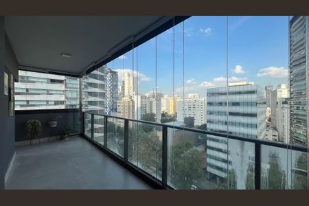 Apartamento à venda com 117m², 3 quartos e 3 vagas Apartamento à venda com 117m², 3 quartos e 3 vagasVaranda