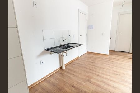 Apartamento à venda com 36m², 2 quartos e sem vaga Apartamento à venda com 36m², 2 quartos e sem vagaCozinha e Área de Serviço