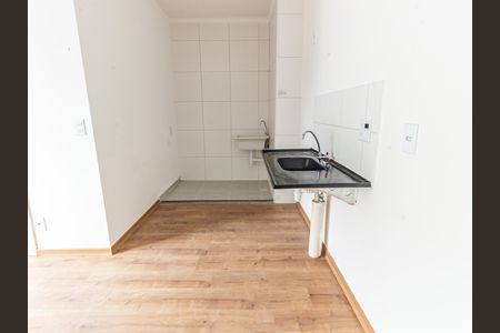 Apartamento à venda com 36m², 2 quartos e sem vaga Apartamento à venda com 36m², 2 quartos e sem vagaCozinha e Área de Serviço